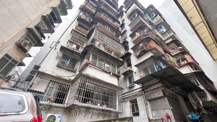 荷塘路76号外景图