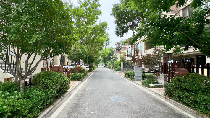 世茂公园美地3号院外景图