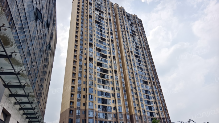 正大广场外景图