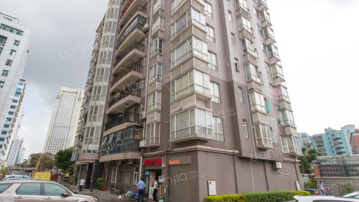 鸿基66号庭院外景图