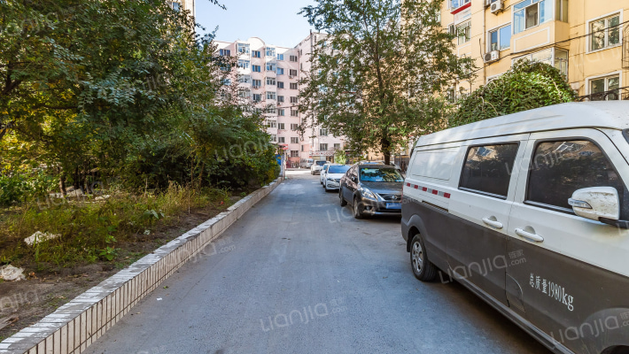 红河一街区外景图