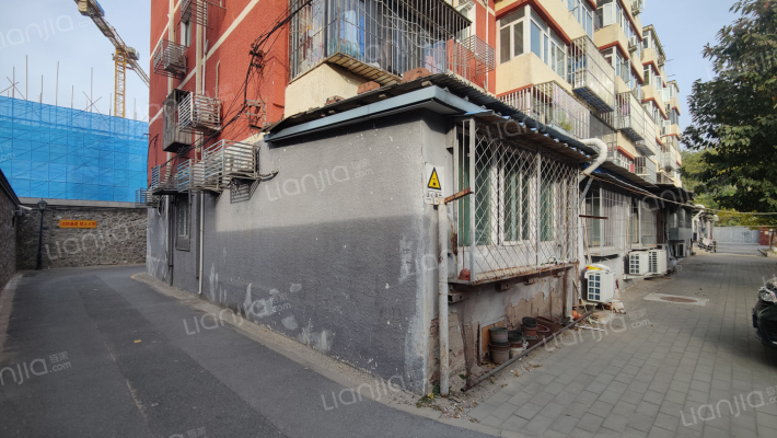 卫生局党校外景图