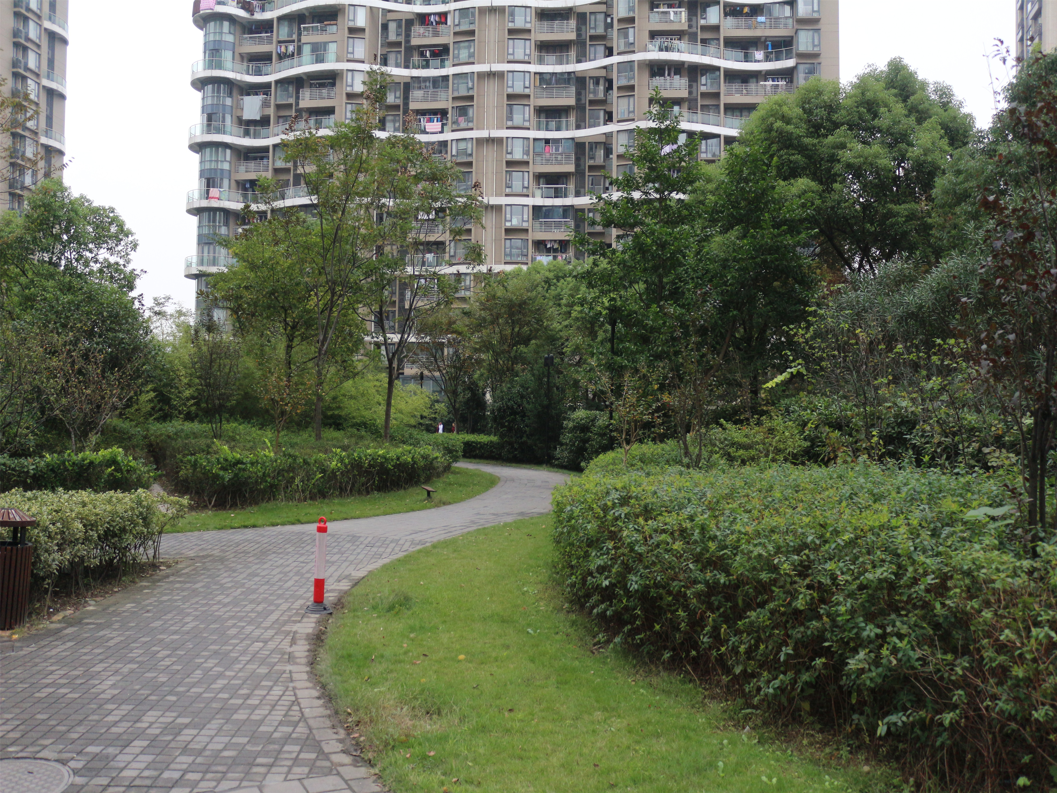天鸿君邑小区实景 7