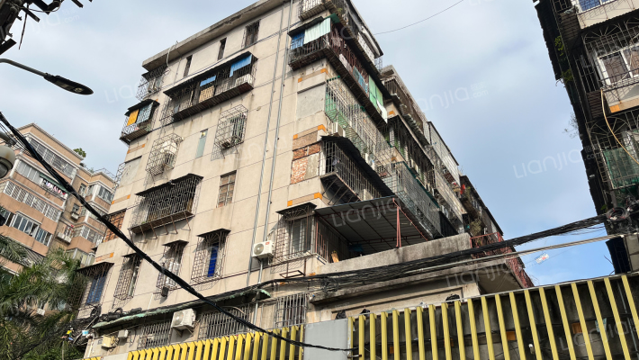 梓元岗水电宿舍外景图