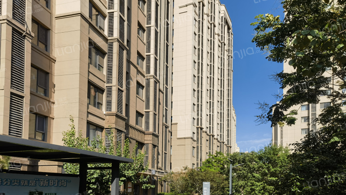 一里城二期青年客外景图