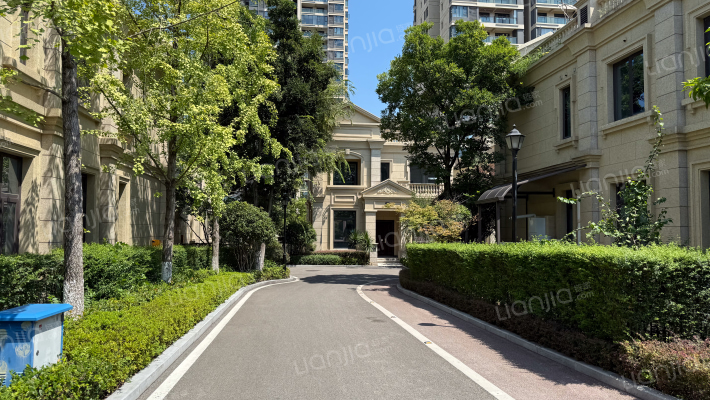 金科岭上B区外景图