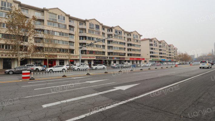 聚安东园外景图