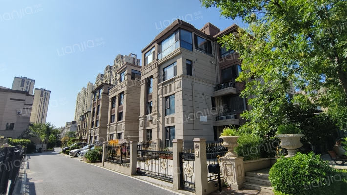 世茂寰海城一期外景图