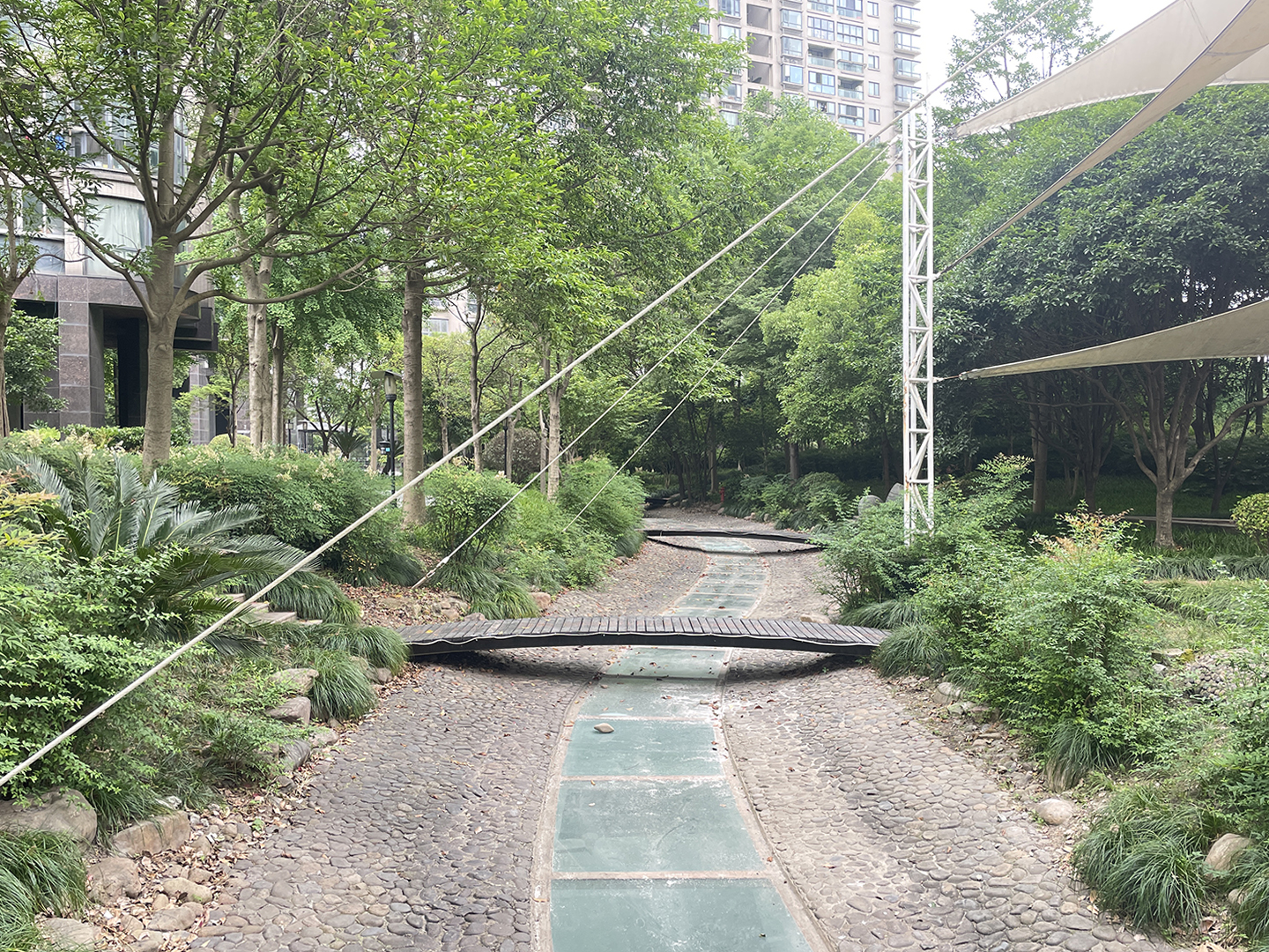 Water Mark City compound photo 10