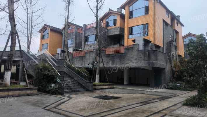 青山峦院外景图