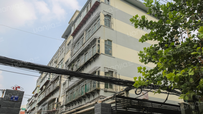 北小辛庄西街外景图