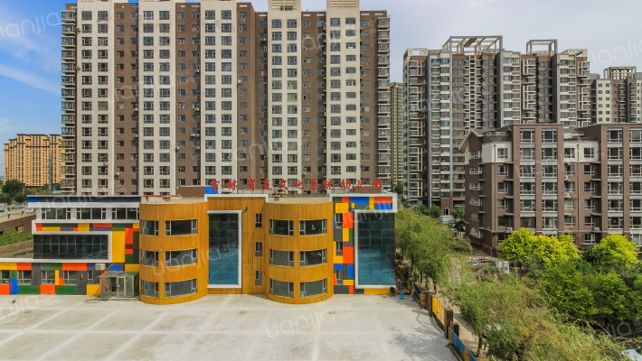 东田青年城B区外景图