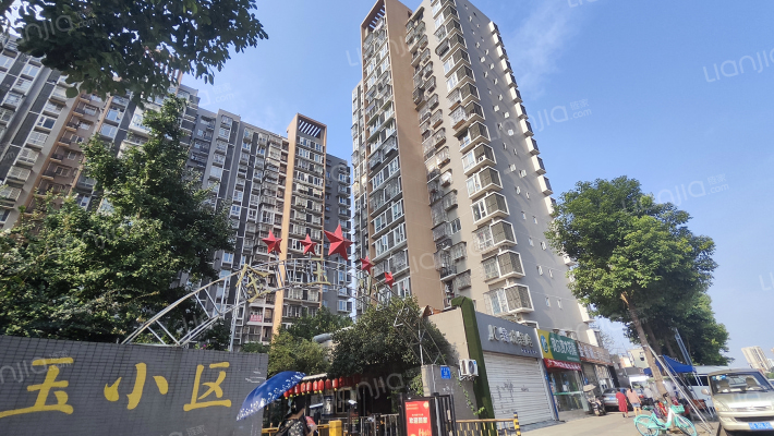 金玉小区外景图