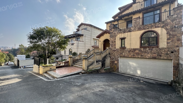 白晶九号外景图