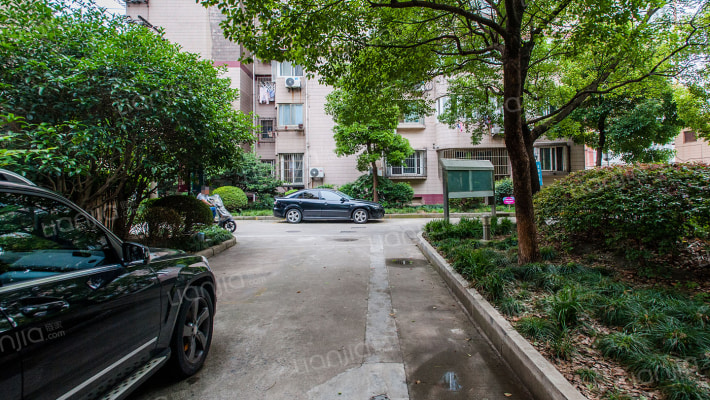 申地公寓外景图