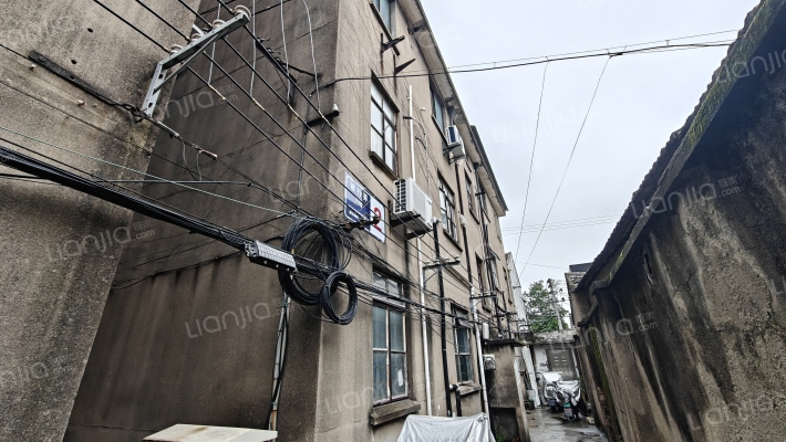 银行弄1号外景图