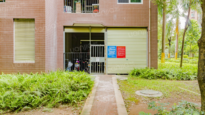 家华名都花园外景图