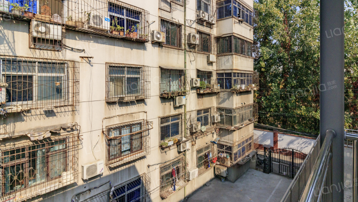 侨光医院家属院外景图