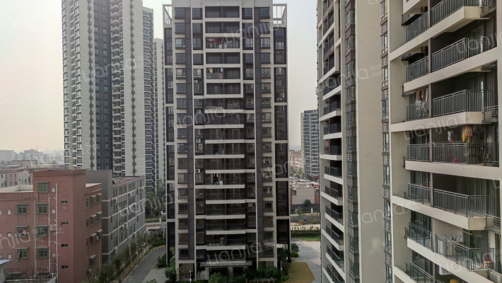 汇景凯伦湾花园外景图