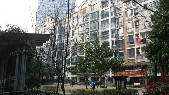 温馨家园外景图