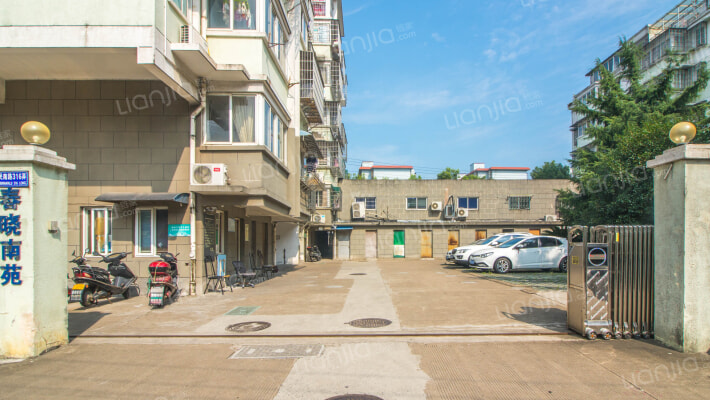 春晓南苑外景图