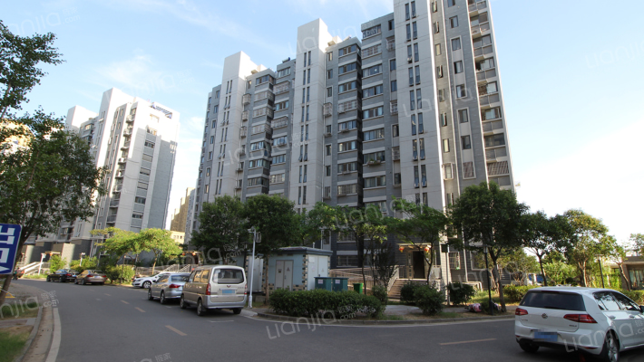 盛景华庭北苑外景图