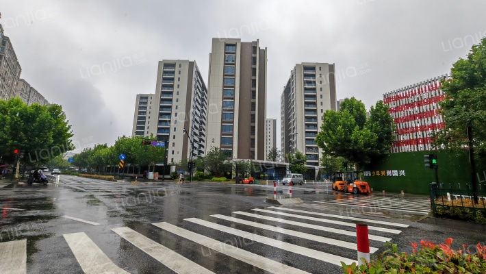 滨江兴耀江翠轩外景图