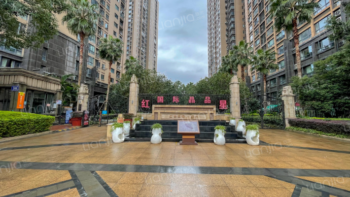 红星晶品商业街外景图