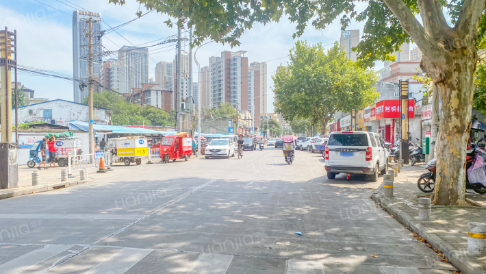 青年路交通学校职工宿舍外景图