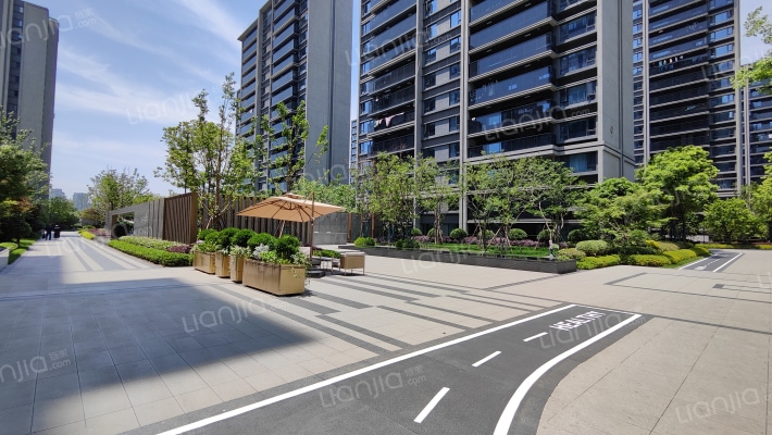 金隅会潮悦府外景图