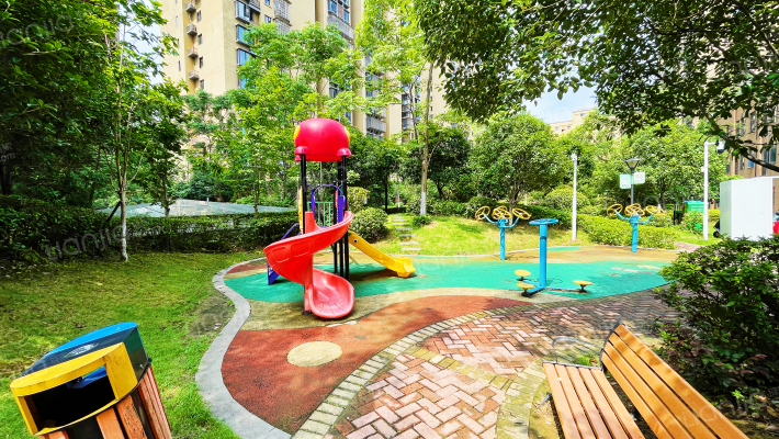 中欣楚天熙苑外景图