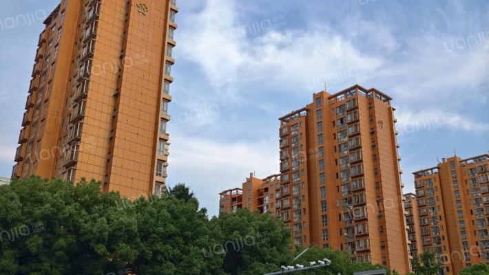 翡翠湖公寓外景图