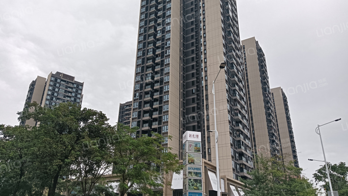 时代水畔雅苑外景图