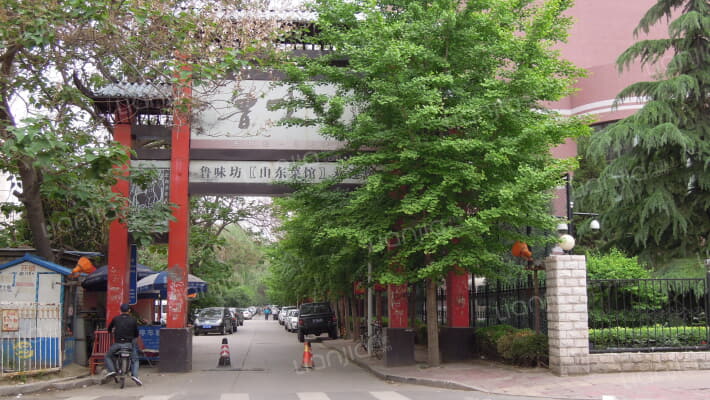 芳群园一区外景图