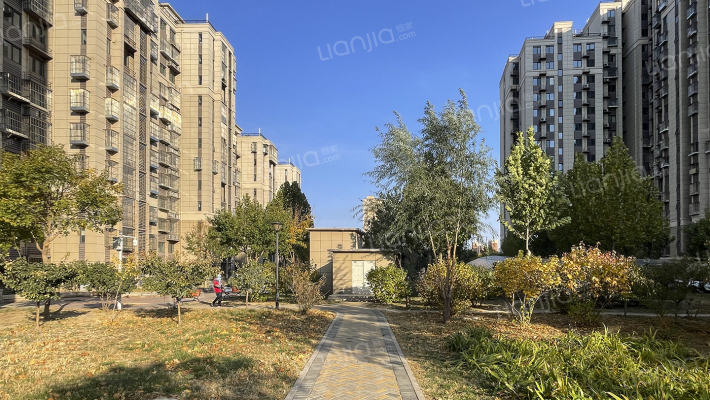 双河南里尚城北区外景图