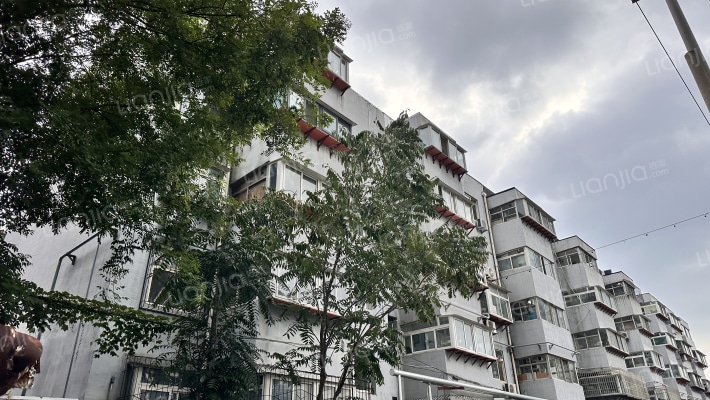 省妇产医院宿舍外景图