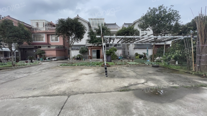 邵家村小区外景图