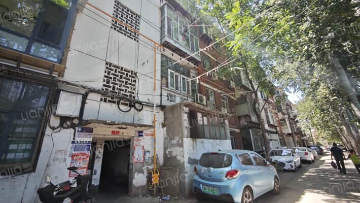 省粮食局宿舍（四十中学）外景图