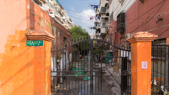 凤城一村外景图