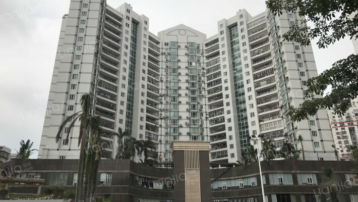 米兰春天外景图