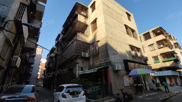 梅花街20号外景图