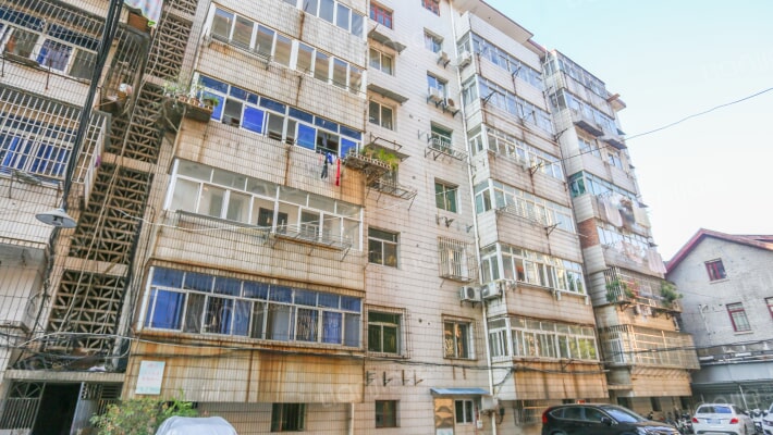 东湖区豫章街道经纬路社区外景图