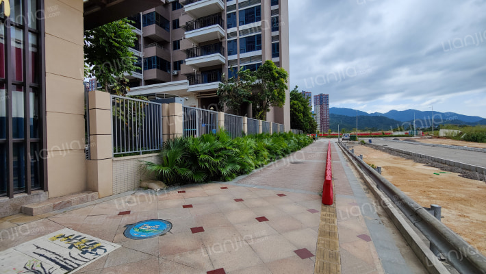 德洲春天园外景图