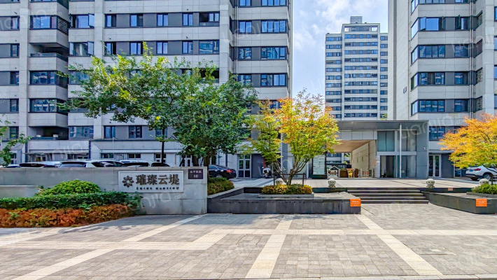 世茂中南璀璨云堤外景图