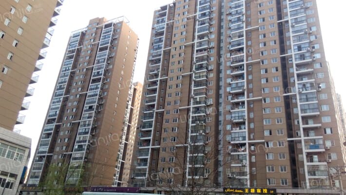 三角花园余家湖上段小区外景图