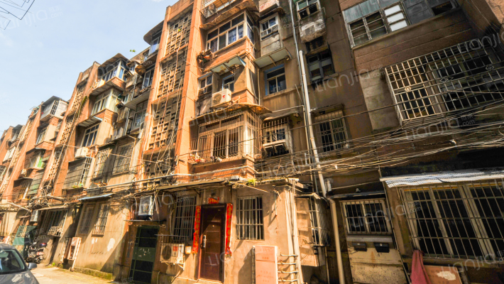 青云谱区省一建宿舍外景图