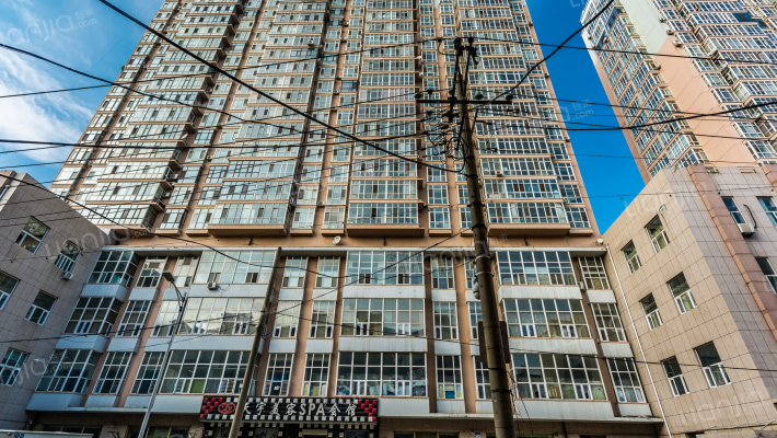 东滨广场外景图