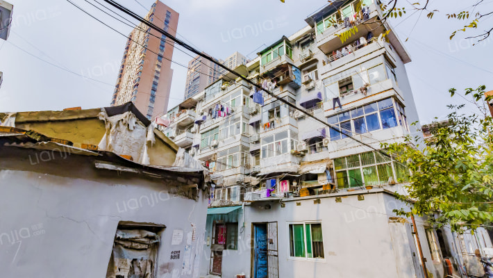 沈小郢小区外景图