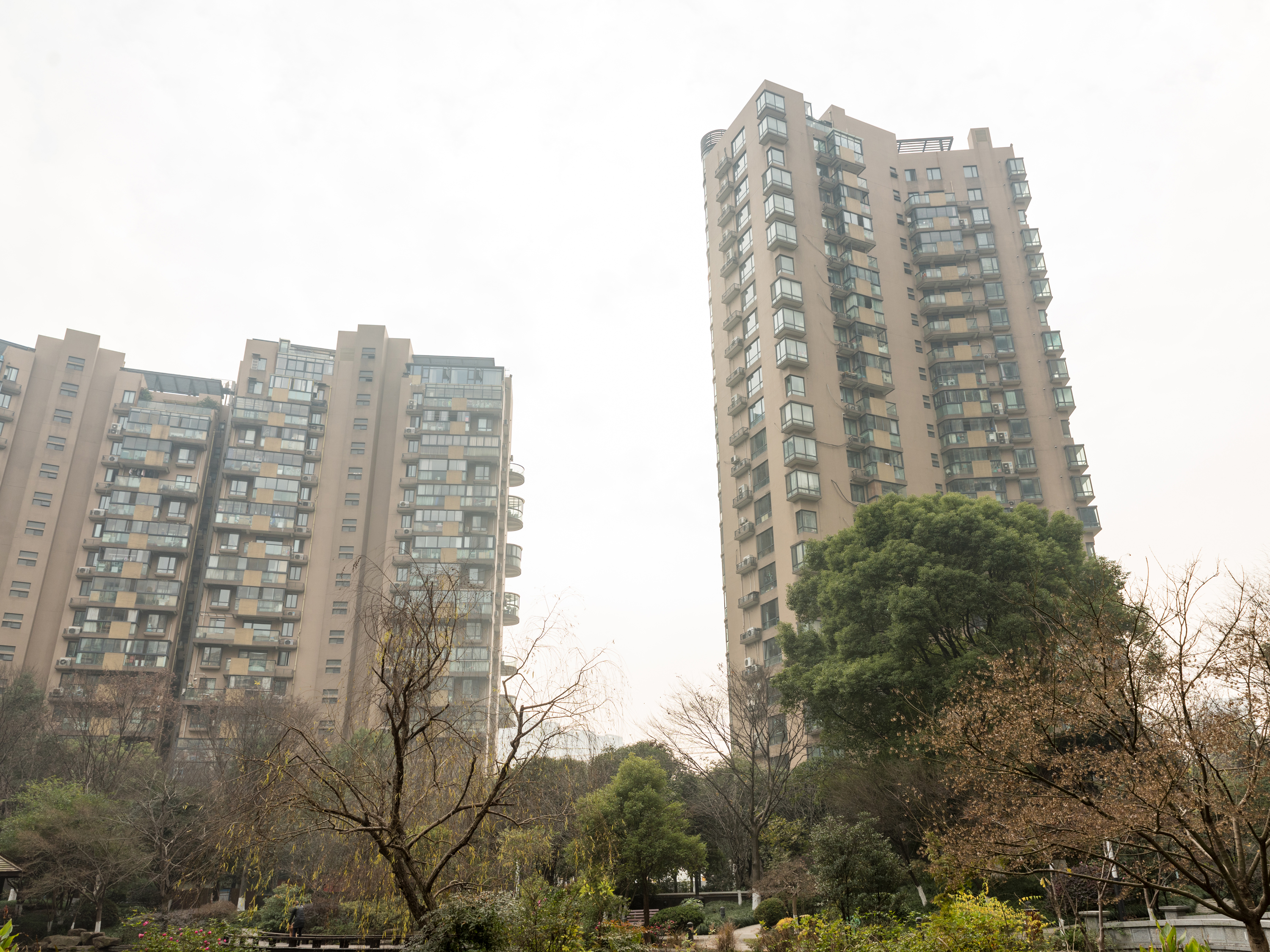 Linfeng Garden compound photo 7