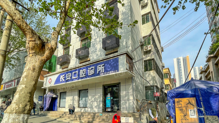 吉源综合楼外景图